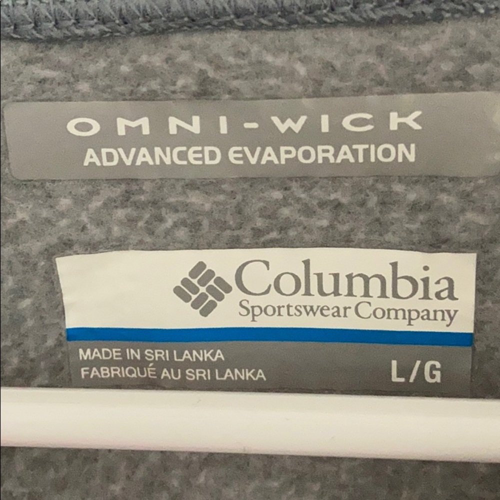 Columbia Pullover (Grey and Pink) - Picture 2 of 6